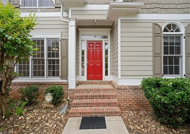 3rd image of 8745 Stone River Dr, Gainesville, GA 30506 | MLS# 7805543