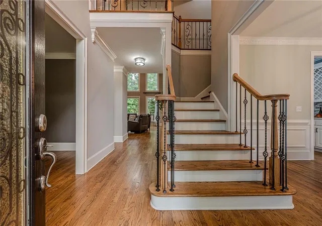 Photo 3 of Single family home for sale at 10425 High Fls Cir, Johns Creek, GA 30022 | MLS# 7785900 | Listing updated on 2026-09-18
