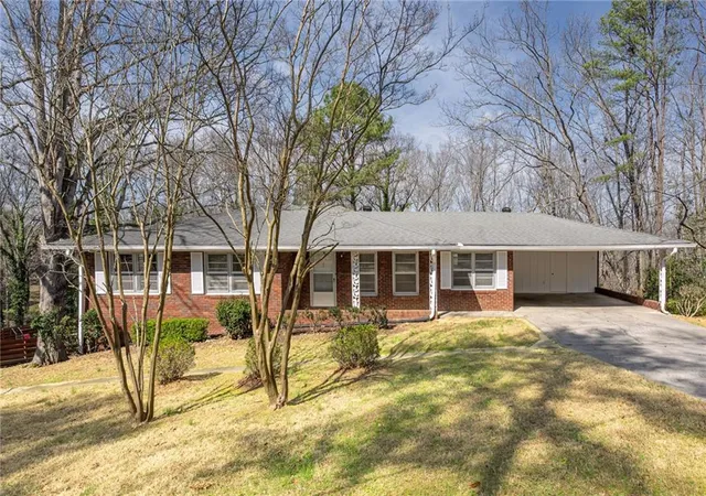 Homes for sale in Lindale, GA | 33 Summit Dr, Lindale, GA 30147 | MLS# 7737160