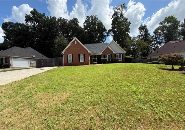 Photo 2 of Single family home for sale at 3234 Old Salem Rd SE, Conyers, GA 30013 | MLS# 7816219 | Listing updated on 2026-10-08