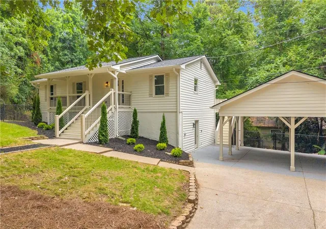 5th image of 2910 Hamilton Rd, Cumming, GA 30041 | MLS# 7806188
