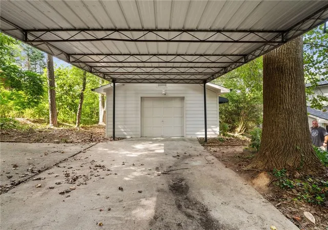 30th image of 3844 Lake Dr Se, Smyrna, GA 30082 | MLS# 7629411