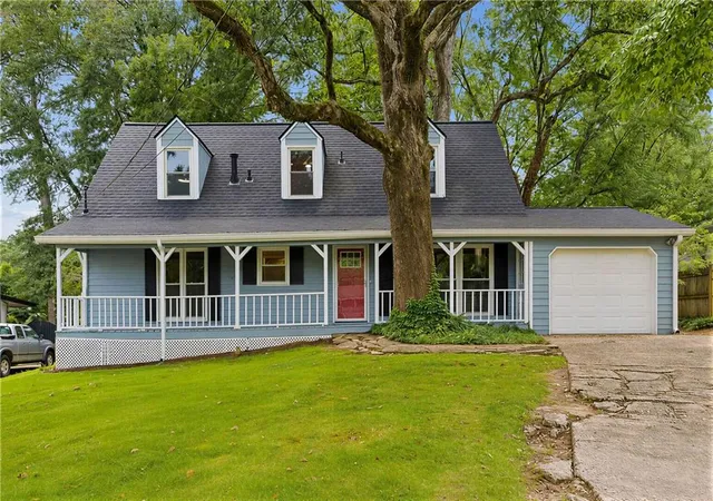 Photo 1 of Sale Pending at 528 Powder Springs St Se, Smyrna, GA 30082 | MLS# 7809598 | Listing updated on 2026-10-29