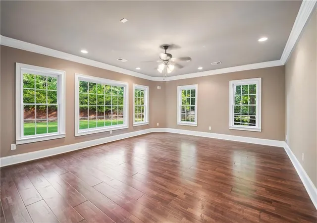 Photo 3 of Sale Pending at 1038 Overlook Dr, Villa Rica, GA 30180 | MLS# 7799631 | Listing updated on 2026-09-01