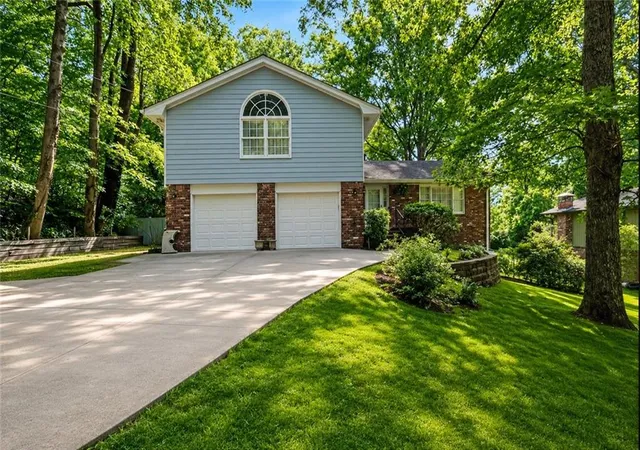Homes for sale in Buford, GA | 4916 Oak Grove Dr, Buford, GA 30518 | MLS# 7780174
