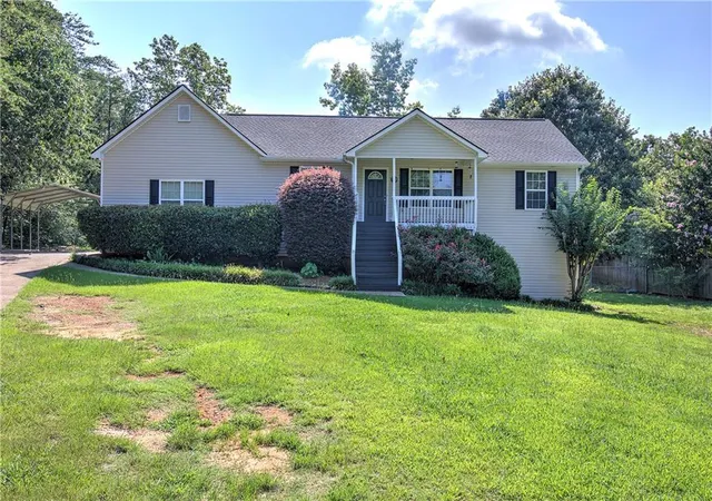 Homes for sale in Rydal, GA | 49 Indian Hills Dr, Rydal, GA 30171 | MLS# 7800512