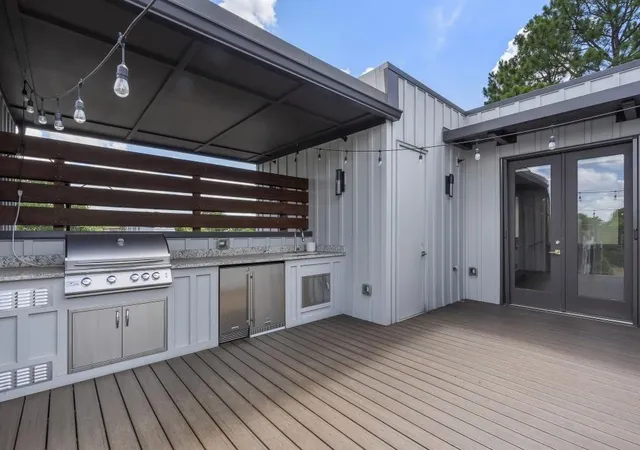 Photo 3 of Townhouse for sale at 133 City View Ct Ne, Atlanta, GA 30308 | MLS# 7782538 | Listing updated on 2026-09-08