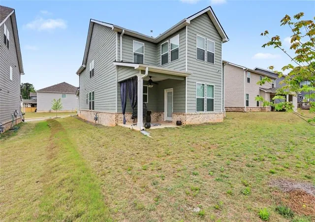 Photo 3 of Single family home for sale at 521 Teversham Dr, Mcdonough, GA 30253 | MLS# 7811821 | Listing updated on 2026-08-12