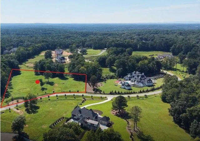 Photo 1 of Land for sale at 1053 Homestead Dr, Alpharetta, GA 30004 | MLS# 7768296 | Listing updated on 2026-08-27