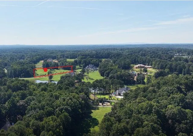 Photo 4 of Land for sale at 1053 Homestead Dr, Alpharetta, GA 30004 | MLS# 7768296 | Listing updated on 2026-08-27