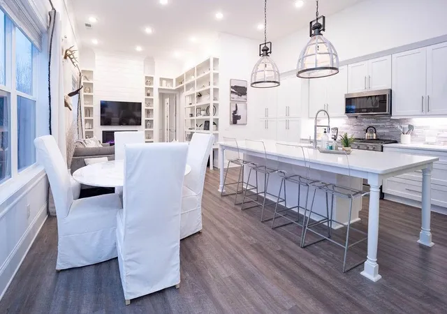 Photo 3 of Sale Pending at 170 Fowler St #200, Woodstock, GA 30188 | MLS# 7763061 | Listing updated on 2026-08-06