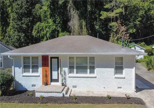 Photo 1 of Single family home for sale at 559 Westmeath Dr Sw, Atlanta, GA 30310 | MLS# 7847098 | Listing updated on 2026-10-28