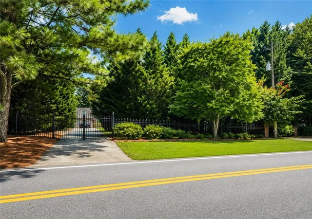 Photo 3 of Sale Pending at 730 Tab Roberts Rd, Lawrenceville, GA 30043 | MLS# 7825796 | Listing updated on 2026-09-04