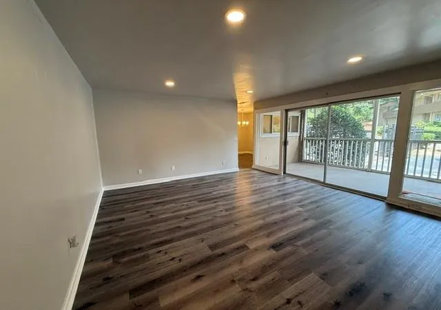 1st image of 346 Carpenter Dr #3, Sandy Springs, GA 30328 | MLS# 7819280