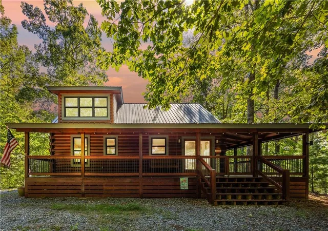 Photo 1 of Single family home for sale at 832 Scenic Mountain View Rd, Blue Ridge, GA 30513 | MLS# 7808994 | Listing updated on 2026-10-13