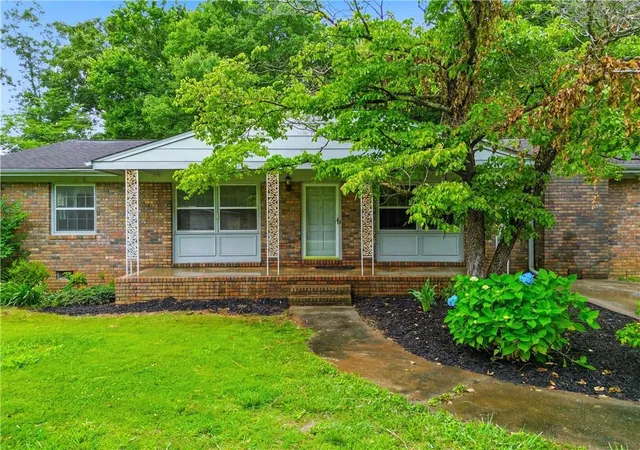 3rd image of 138 Parker Rd, Jasper, GA 30143 | MLS# 7785490