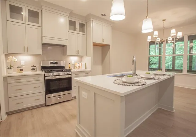 3rd image of 334 Maple View Dr, Carrollton, GA 30117 | MLS# 7602774