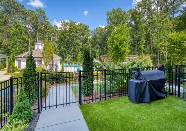 Photo 4 of Sale Pending at 544 Clover Ln, Alpharetta, GA 30009 | MLS# 7807354 | Listing updated on 2026-08-07