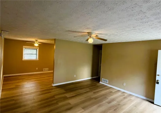 image of 1345 Labelle St, Jonesboro, GA 30238 | MLS# 7815363
