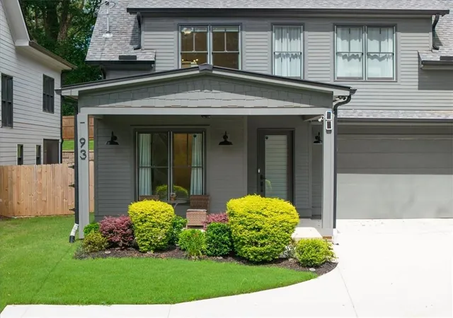 Photo 3 of Single family home for sale at 93 SE Candler Rd, Atlanta, GA 30317 | MLS# 7792954 | Listing updated on 2026-07-04