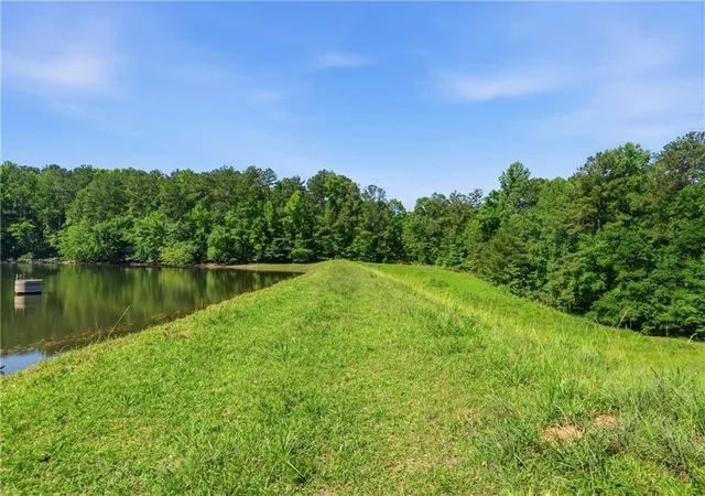 Photo 3 of Sale Pending at 460 Honey Crk Rd SE, Conyers, GA 30094 | MLS# 7789376 | Listing updated on 2026-08-25