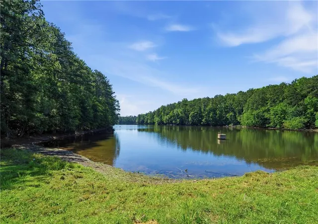 Photo 4 of Sale Pending at 460 Honey Crk Rd SE, Conyers, GA 30094 | MLS# 7789376 | Listing updated on 2026-08-25