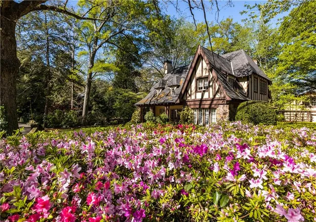 2nd image of 205 Sherwood Rd, Rome, GA 30165 | MLS# 7768254