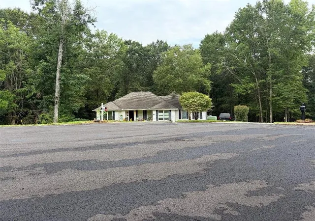 1st image of 104 Lichelle Ct, Macon, GA 31210 | MLS# 7824844