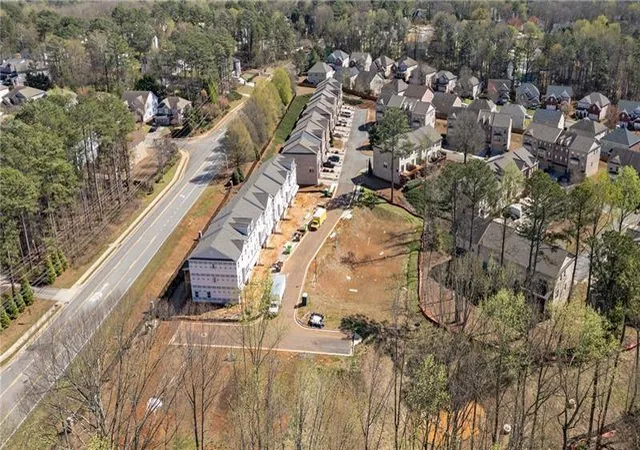 Homes for sale in Suwanee, GA | 2737 Hallwood Ln, Suwanee, GA 30024 | MLS# 7802304