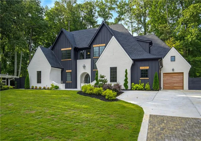 3rd image of 1861 Remington Rd, Atlanta, GA 30341 | MLS# 7811090