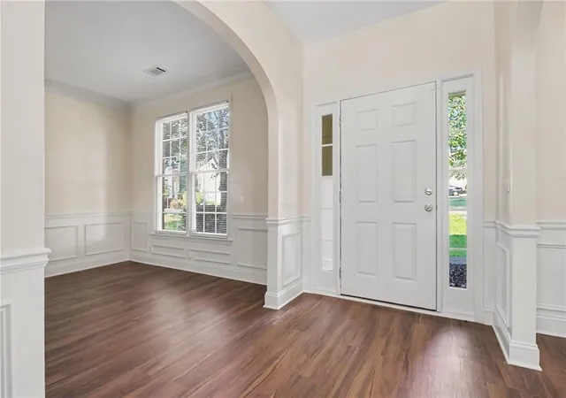 Photo 3 of Single family home for sale at 3060 Winston Terrace Ct, Alpharetta, GA 30009 | MLS# 7828055 | Listing updated on 2026-08-29