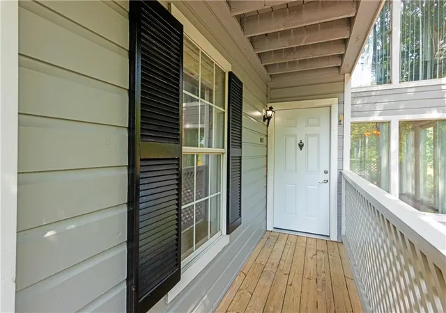 1st image of 407 Natchez Tr, Atlanta, GA 30350 | MLS# 7797620