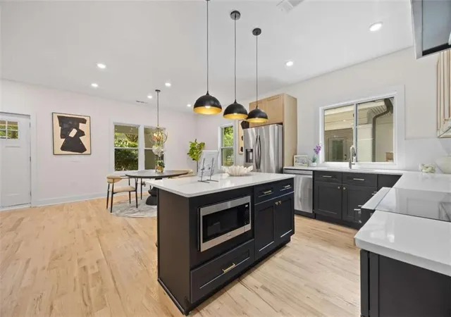 4th image of 1655 Westwood Ave Sw, Atlanta, GA 30310 | MLS# 7756614
