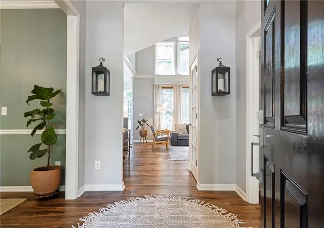 3rd image of 6610 Fox Creek Dr, Cumming, GA 30040 | MLS# 7808545