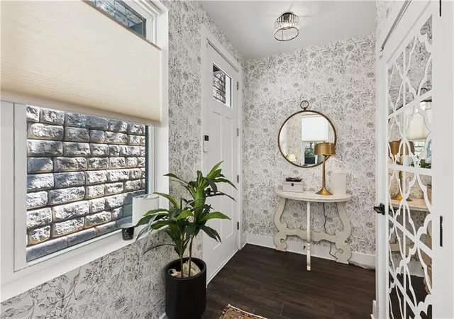 Photo 3 of Sale Pending at 720 Eloise Way SE, Atlanta, GA 30312 | MLS# 7812832 | Listing updated on 2026-10-13