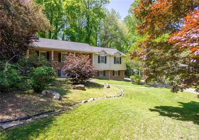 Photo 2 of Sale Pending at 4681 Mahonia Way NW, Acworth, GA 30102 | MLS# 7754618 | Listing updated on 2026-09-13