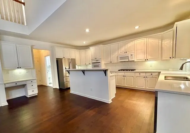 Photo 4 of Single family home for sale at 1000 Winding Brg Way, Johns Creek, GA 30097 | MLS# 7805230 | Listing updated on 2026-08-15