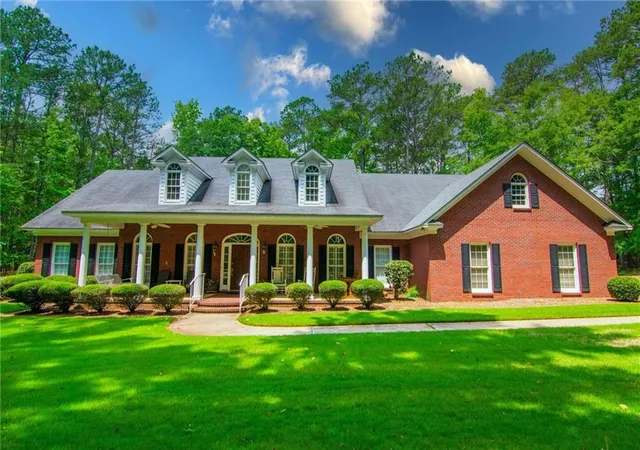Homes for sale in Pine Mountain, GA | 890 Piedmont Lake Dr, Pine Mountain, GA 31822 | MLS# 7793312