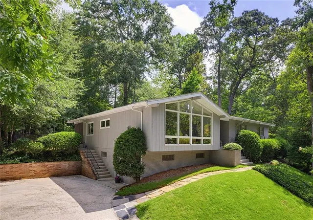 Photo 2 of Sale Pending at 1234 Poplar Grv Dr Ne, Atlanta, GA 30306 | MLS# 7815804 | Listing updated on 2026-08-24