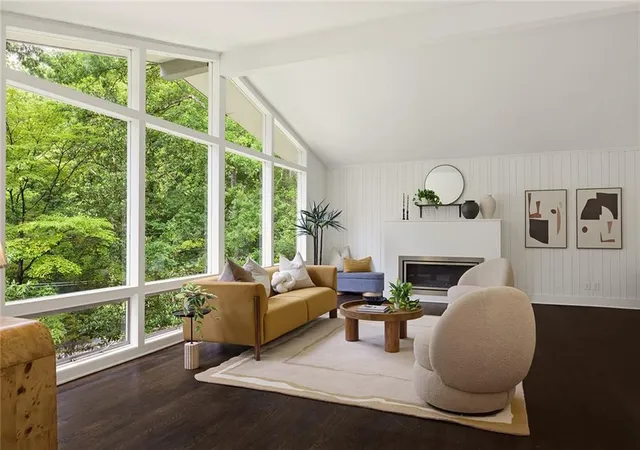 Photo 4 of Sale Pending at 1234 Poplar Grv Dr NE, Atlanta, GA 30306 | MLS# 7815804 | Listing updated on 2026-08-24