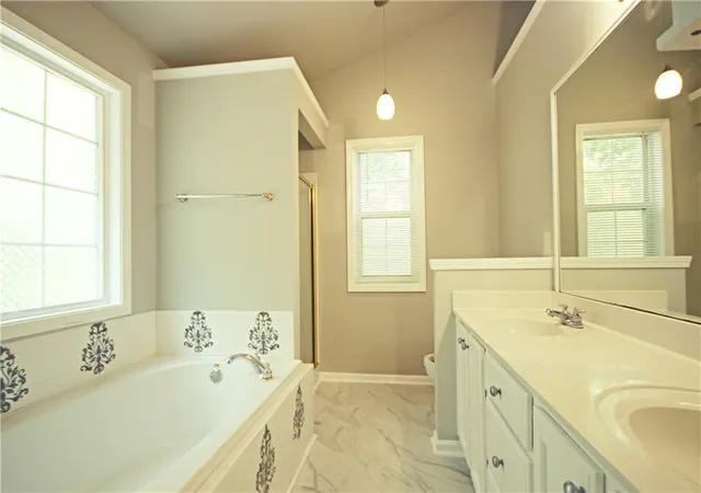 Photo 4 of Single family home for sale at 1030 Soaring Dr, Marietta, GA 30062 | MLS# 7761209 | Listing updated on 2026-09-10