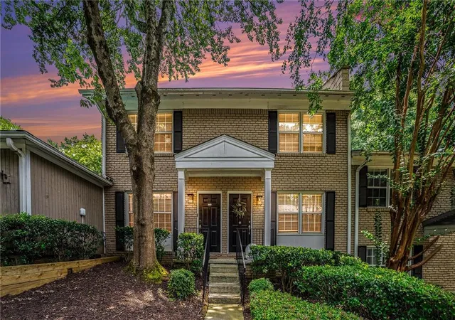 Condominium at 2232 Dunseath Ave NW #204, Atlanta, GA 30318 | MLS# 7614029 | | Sold on 2025-12-23