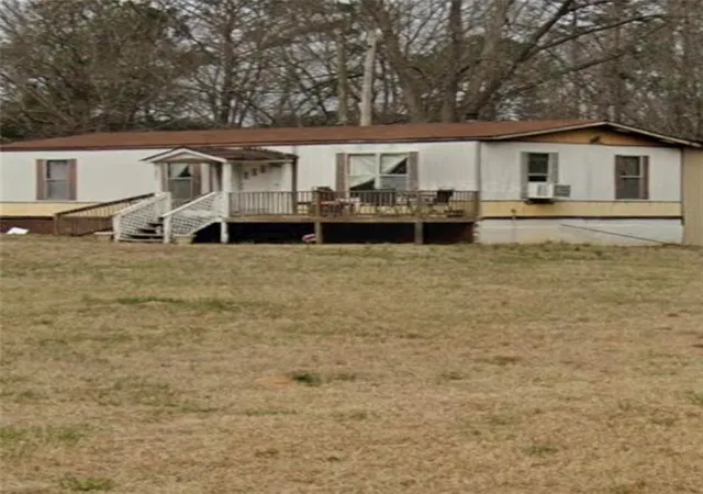 Photo 1 of Sale Pending at 203 Horseshoe Bnd Cir, Griffin, GA 30223 | MLS# 7812124 | Listing updated on 2026-09-04