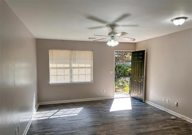 2nd image of 4542 Candlestick Ln, Oakwood, GA 30566 | MLS# 7759838