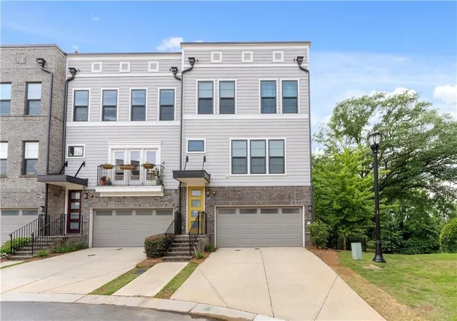 54th image of 2087 Holtz Ln, Atlanta, GA 30318 | MLS# 7763961