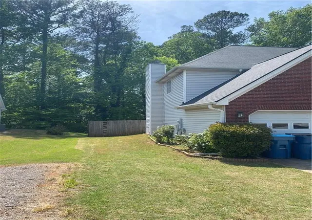 Photo 2 of Single family home for sale at 725 Cricket Hl Trl, Lawrenceville, GA 30044 | MLS# 7759844 | Listing updated on 2026-08-27