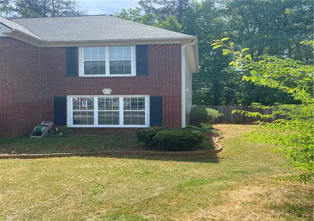 Photo 3 of Single family home for sale at 725 Cricket Hl Trl, Lawrenceville, GA 30044 | MLS# 7759844 | Listing updated on 2026-08-27