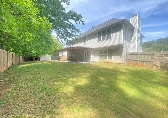Photo 3 of Single family home for sale at 725 Cricket Hl Trl, Lawrenceville, GA 30044 | MLS# 7759844 | Listing updated on 2026-08-27