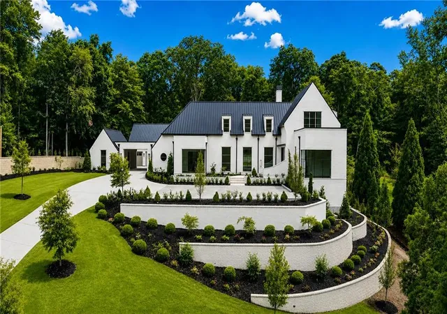 1st image of 4845 Jett Rd, Sandy Springs, GA 30327 | MLS# 7778180