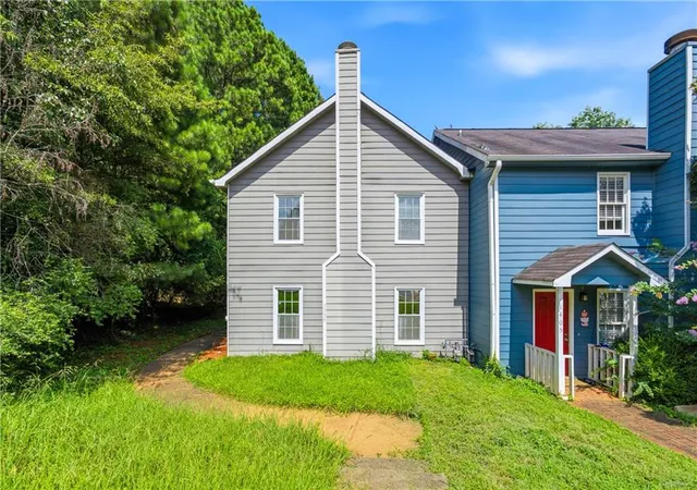2nd image of 1395 Kennesaw Trace Ct Nw, Kennesaw, GA 30144 | MLS# 7707290